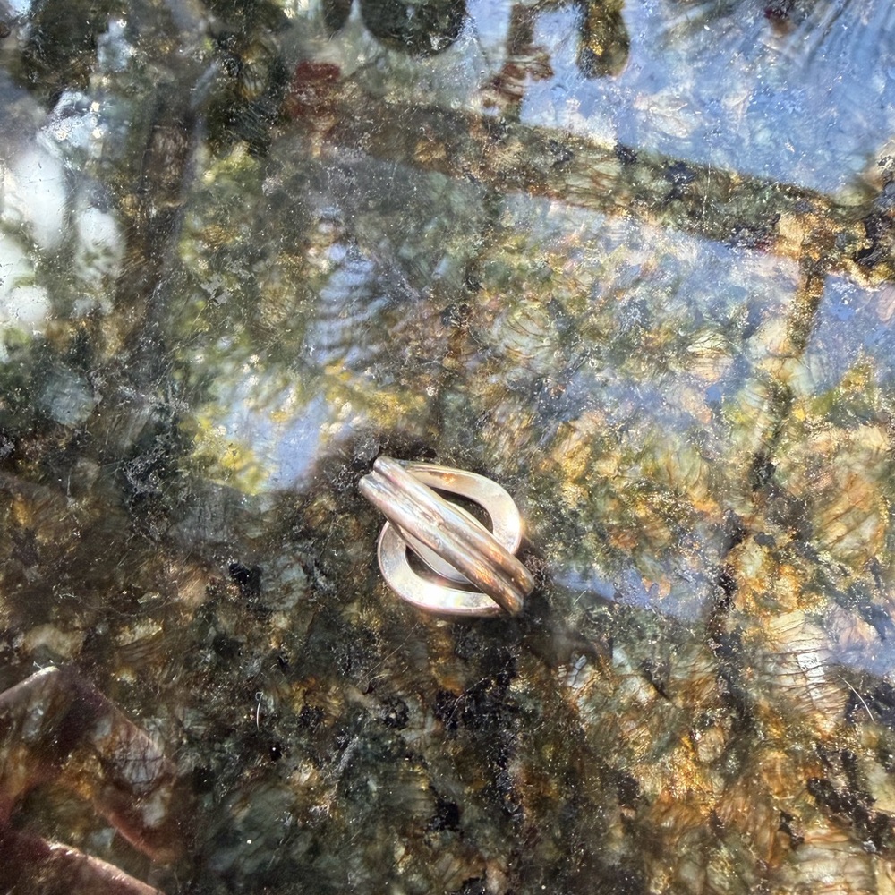 Vintage Sterling Silver Interlocking Loop Ring - image 4